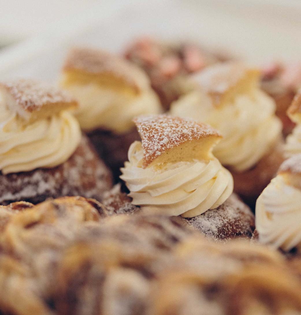 No wedding or event is complete without locally sourced, beautifully Cornish food to keep those guests well-fuelled